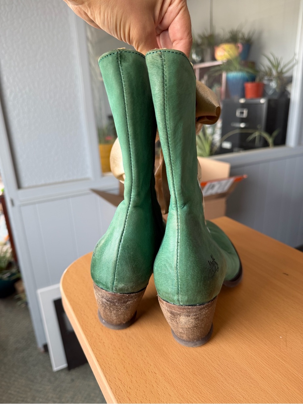 Fluevog Gladstone Boots - Picture 5 of 14